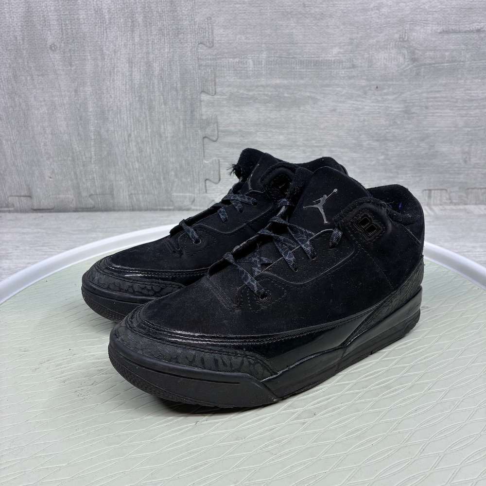 Jordan 3 Retro Black Cat Kids Size 2.5Y Black Suede Sneakers DM0966-001